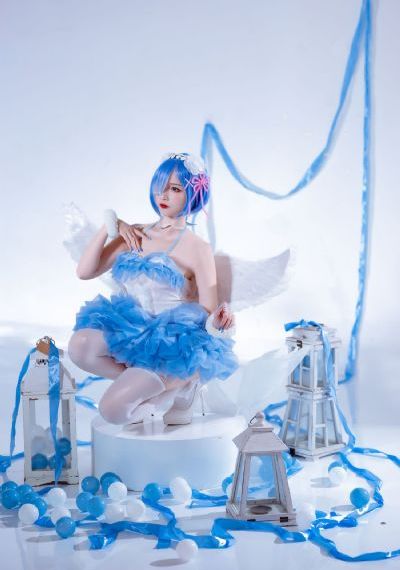日韩精品成人色免费的成人电影_BD韩语免费高清观看